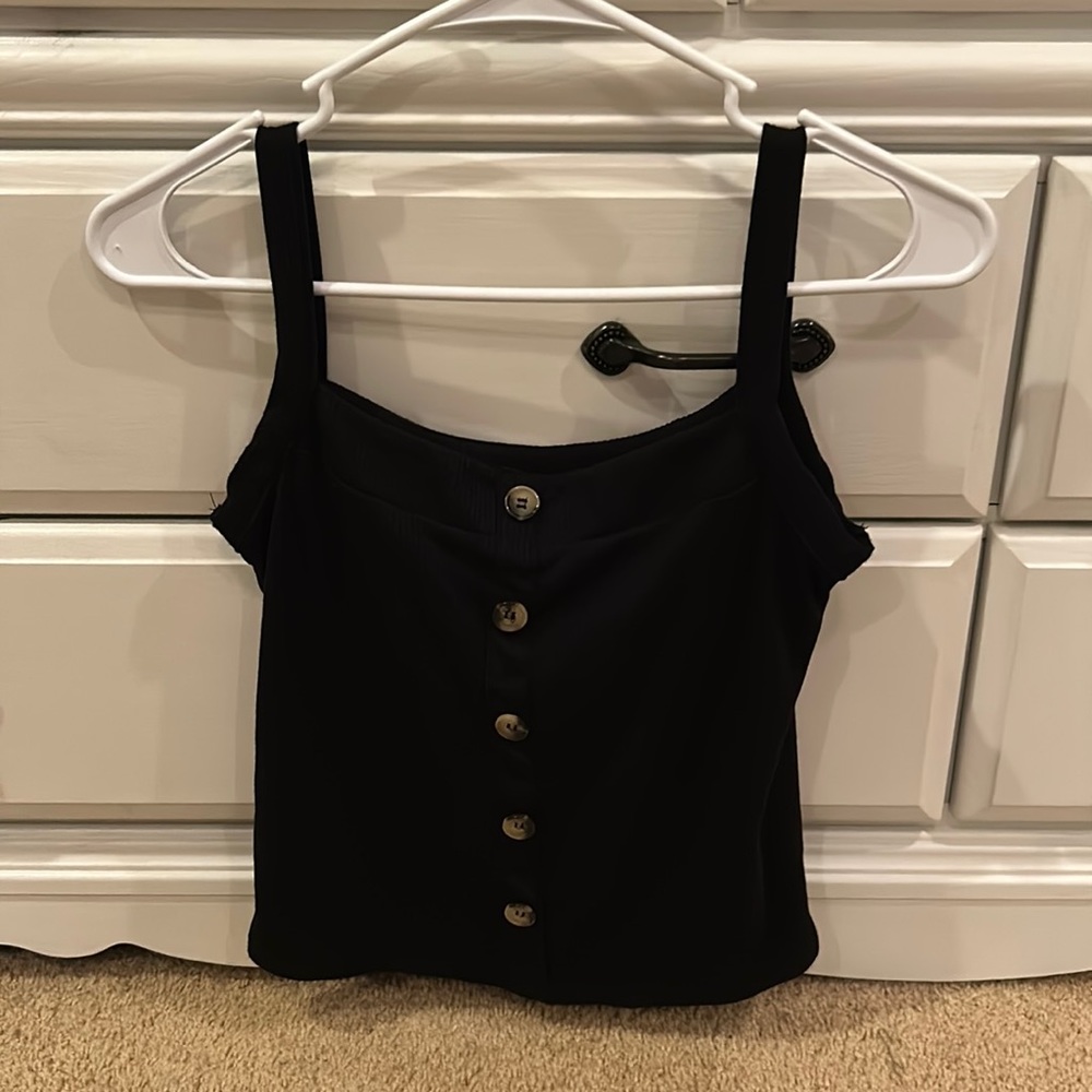 Poof New York Junior’s Button Tank Top Size S